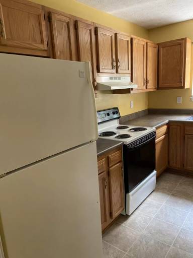 Main picture of 132 Ashberry Dr