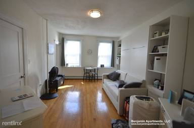 Main picture of 74 Brainerd Rd