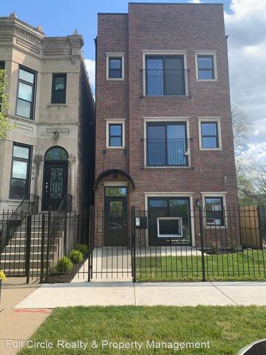 Main picture of 857 E 63rd Pl