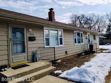 Main picture of 1324 Barton Blvd