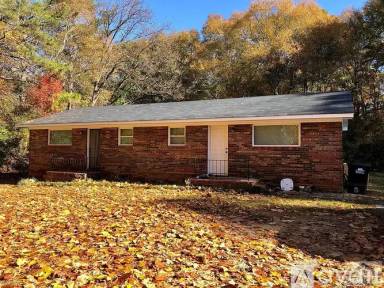 Main picture of 180 Sycamore Ln