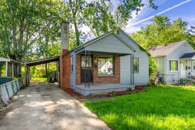 Main picture of 842 S Hampton Rd