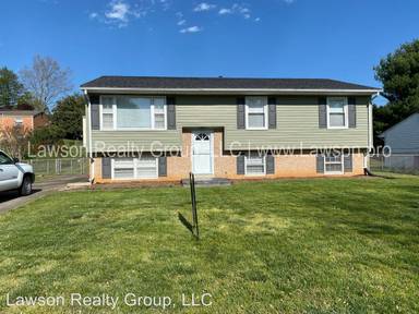 Main picture of 922 Dominion Ln
