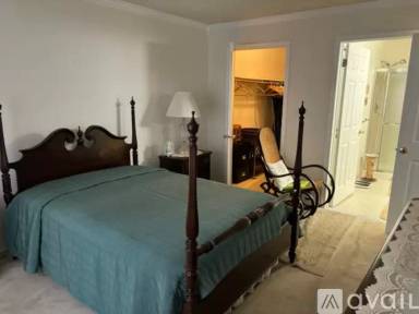 Main picture of 99 Versailles Ct