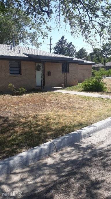 Main picture of 2700 3rd Ave