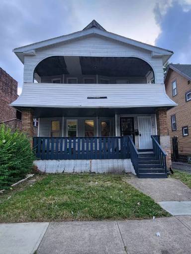 Main picture of 3358 E 145th St