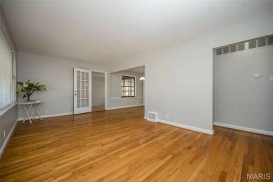Main picture of 10217 Cabot Dr