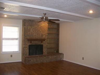 Main picture of 3707 Elmwood Ave