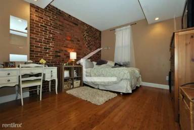 Main picture of 31 Brainerd Rd
