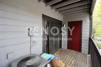 Main picture of 6388 Oak Ct
