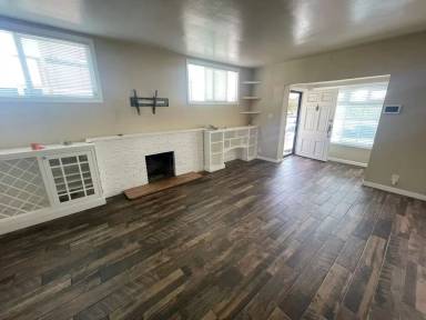 Main picture of 4509 Kansas St