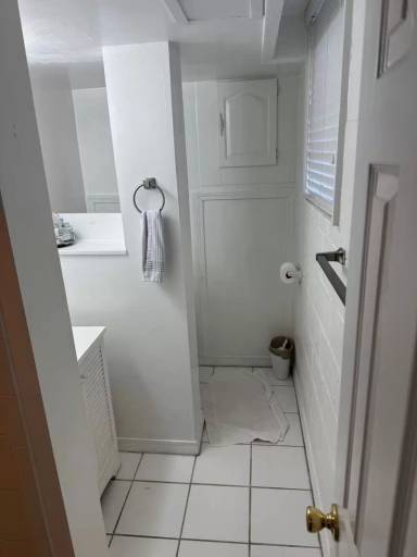Main picture of 819 Chestwood Ave