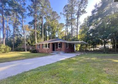 Main picture of 827 Woodside Ave