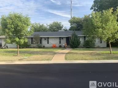Main picture of 5969 Elderwood Dr