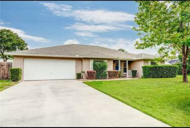 Main picture of 6 Ryland Pl