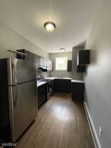 Main picture of 69 W 53rd St
