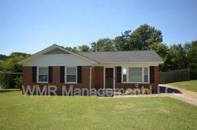 Main picture of 9812 Arbordale Ave