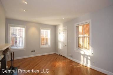 Main picture of 6 Logan Cir NW