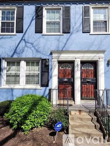 Main picture of 2002 38th St SE