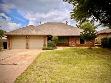 Main picture of 4059 NW 62nd Ter