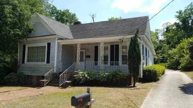 Main picture of 2346 Gardner St