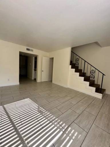 Main picture of 3318 E Sierra Madre Ave
