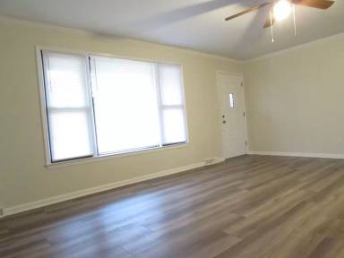 Main picture of 320 Windy Rush Rd