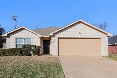 Main picture of 7103 London Fog Dr