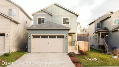 Main picture of 22213 Jordy Pl NE