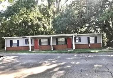 Main picture of 305 W 9th Ave