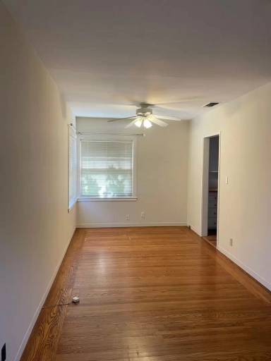 Main picture of 557 40th St