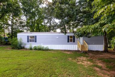Main picture of 138 Poe Dr