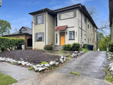 Main picture of 588 Parkway Dr NE