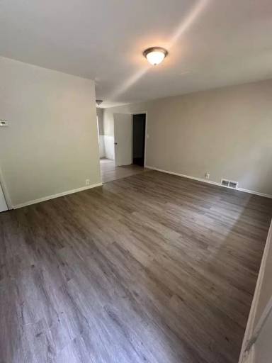 Main picture of 11302 Corrington Ave