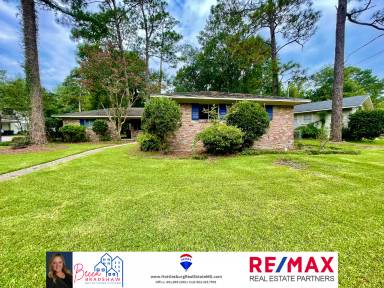 Main picture of 355 Emerson Dr