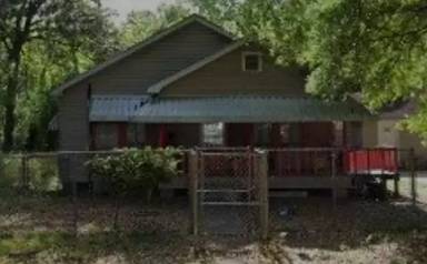 Main picture of 4247 Maple Dr
