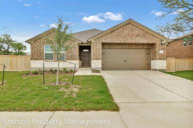 Main picture of 1205 Oak Chase Way