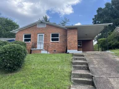 Main picture of 829 Alida Ave