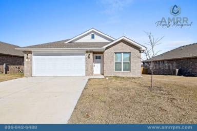 Main picture of 1104 SW 3rd Ave