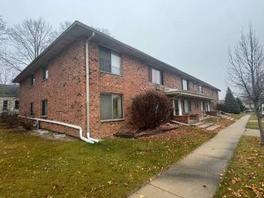 Main picture of 3778 S 84th St