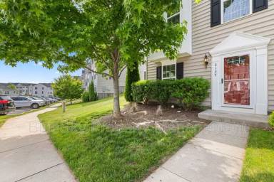 Main picture of 2137 Elm Tree Knl