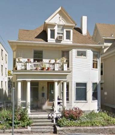 Main picture of 125 S Hancock St