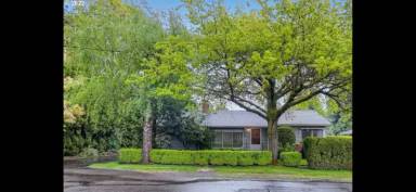 Main picture of 10082 SE 37th Ave