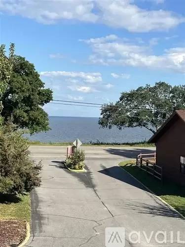 Main picture of 2391 Sugartree Ct