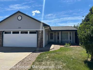 Main picture of 225 Sandstone Ct