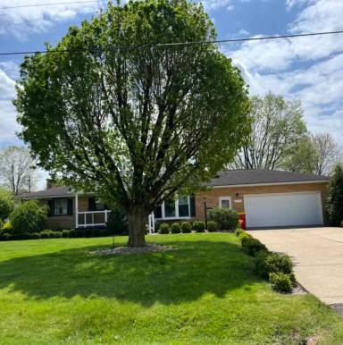 Main picture of 22755 Mayfair Ave