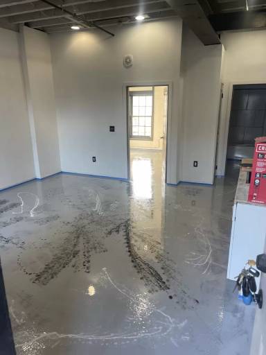 Main picture of 20 N Penn St