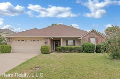 Main picture of 1603 Winchester Dr