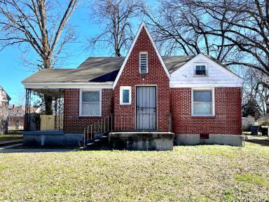Main picture of 1598 Marianna St