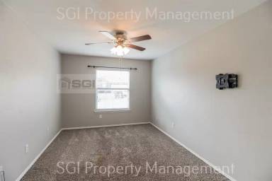 Main picture of 1925 Juniper Dr